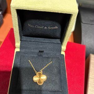 Van Cleef & Arpels necklace